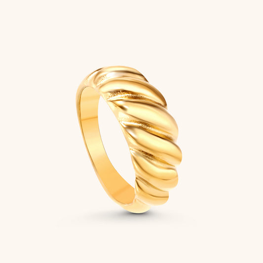 Croissant Ring