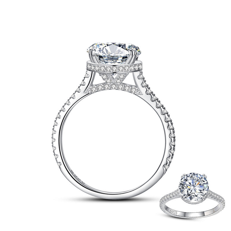 Dazzling Round Cut Engagement Ring