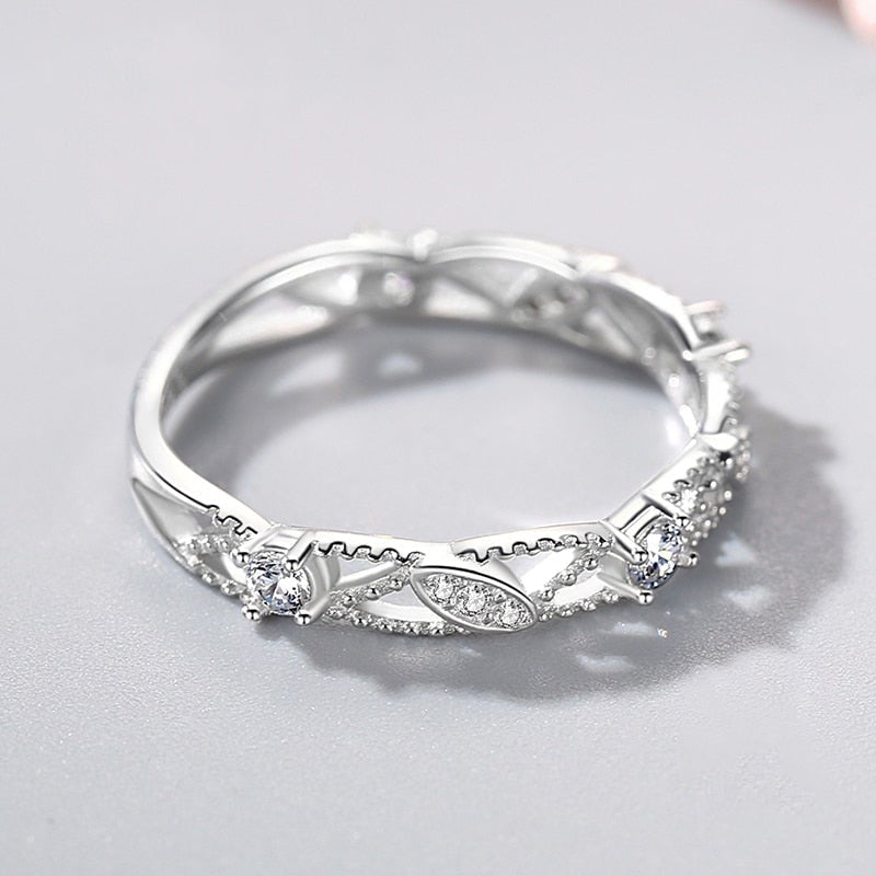 Luxe Eternity Zirconia Ring