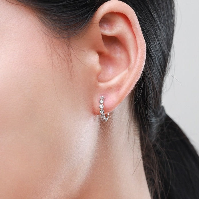 Round Zirconia Sparkling Hoop Earrings